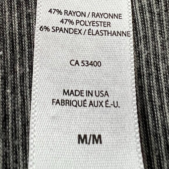 🪷Tahari V-Neck Batwing 3/4 Sleeve Tee - Size M black and cream🪷 - Picture 6 of 12